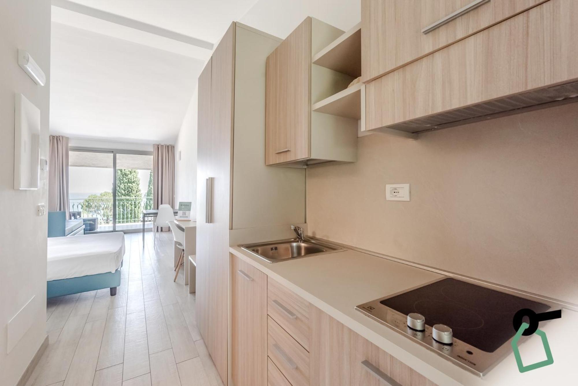 Hotiday Apartment Collection - Desenzano デセンツァーノ・デル・ガルダ エクステリア 写真