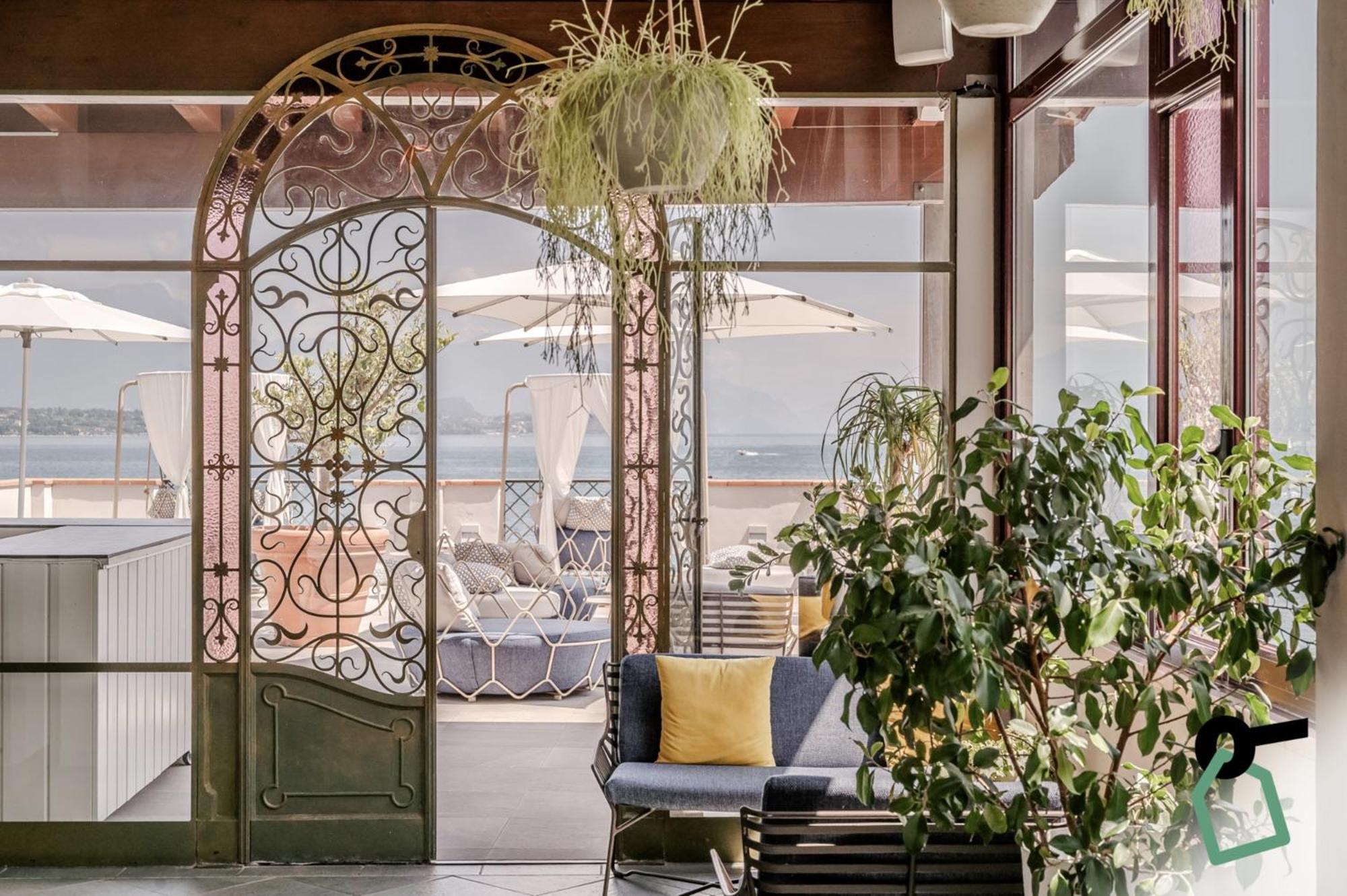 Hotiday Apartment Collection - Desenzano デセンツァーノ・デル・ガルダ エクステリア 写真